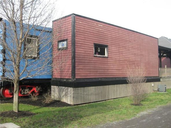 Retail For Lease: 5 Railroad St, Victor, NY 14564